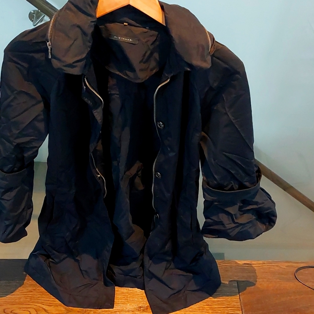Black jacekt Elie TAHARI